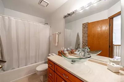 1108 Oak Ridge Drive, Streamwood, IL 60107 - Photo 25