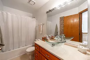 1108 Oak Ridge Dr, Streamwood, IL 60107 - Photo 25