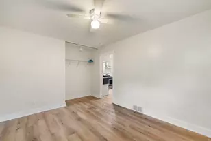 5146 Michigan Ave, Schiller Park, IL 60176 - Photo 15