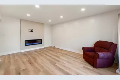 5146 Michigan Avenue, Schiller Park, IL 60176 - Photo 3