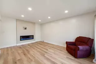 5146 Michigan Ave, Schiller Park, IL 60176 - Photo 3