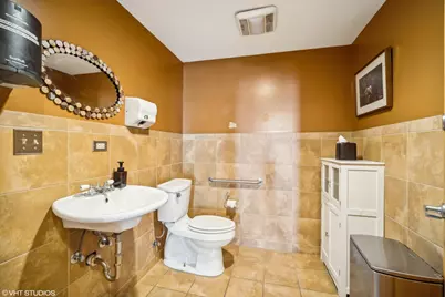 1348 W Concord Place, Chicago, IL 60622 - Photo 15