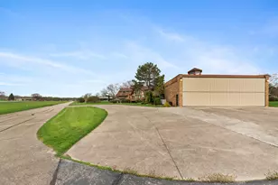 607 Berkshire Ct, Downers Grove, IL 60516 - Photo 59