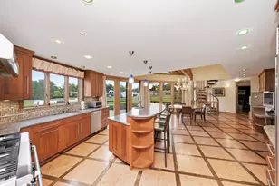 607 Berkshire Ct, Downers Grove, IL 60516 - Photo 13