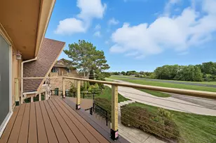 607 Berkshire Ct, Downers Grove, IL 60516 - Photo 39