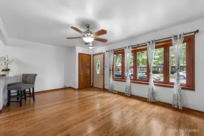 10316 S Green Bay Avenue, Chicago, IL 60617 - Photo 3