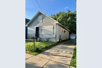 440 Center Avenue, Aurora, IL 60505 - Photo 1