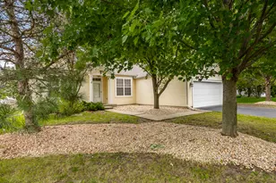 11723 S Heritage Meadows Dr, Plainfield, IL 60585 - Photo 3