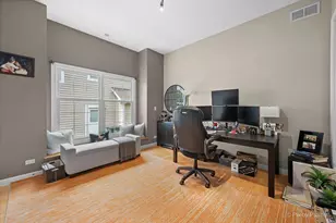 951 W Willow St, Palatine, IL 60067 - Photo 17