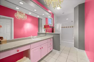 951 W Willow St, Palatine, IL 60067 - Photo 25