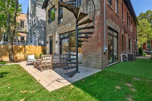 1364 N Wolcott Ave, Chicago, IL 60622 - Photo 37