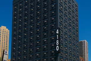 4180 N Marine Dr, Chicago, IL 60613 - Photo 1