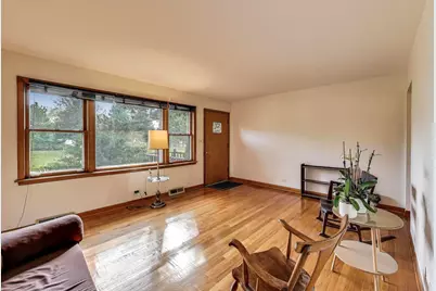 738 N Parker Street, Elmhurst, IL 60126 - Photo 3