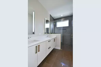 258 Addison Avenue, Elmhurst, IL 60126 - Photo 9