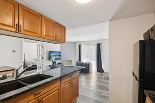 1751 S Washington St, Naperville, IL 60565 - Photo 7