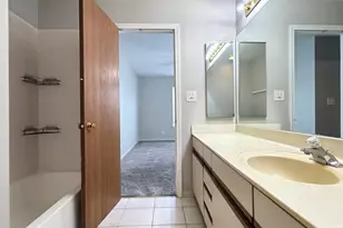 1202 Ballantrae Pl, Mundelein, IL 60060 - Photo 15