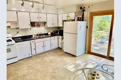 597 Lowden Avenue, Glen Ellyn, IL 60137 - Photo 5