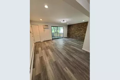 11800 S Komensky Avenue #203, Alsip, IL 60803 - Photo 3