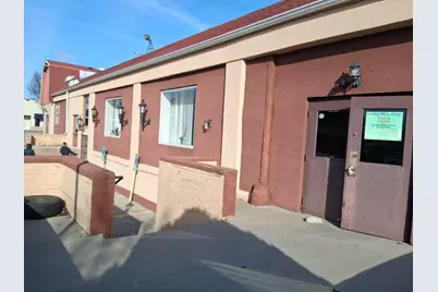 2711 Sheridan Road, Zion, IL 60099 - Photo 17