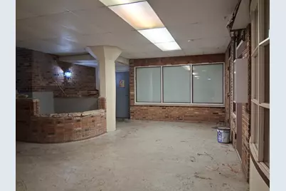 2711 Sheridan Road, Zion, IL 60099 - Photo 13