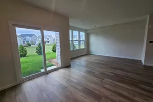 5954 Hawkweed Dr, Naperville, IL 60564 - Photo 11