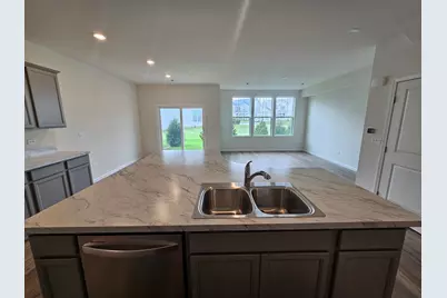 5954 Hawkweed Drive #5954, Naperville, IL 60564 - Photo 9