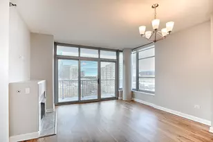 1600 S Prairie Ave, Chicago, IL 60616 - Photo 3