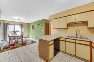 316 Morningside Dr, Bloomingdale, IL 60108 - Photo 13