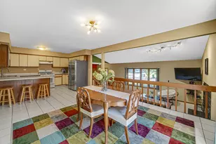 316 Morningside Dr, Bloomingdale, IL 60108 - Photo 9