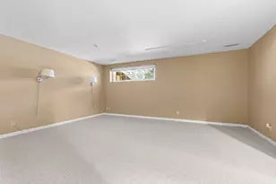 2846 Cotswold Cir, Rockford, IL 61114 - Photo 31