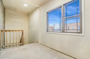 3736 W Cermak Rd, Chicago, IL 60623 - Photo 19