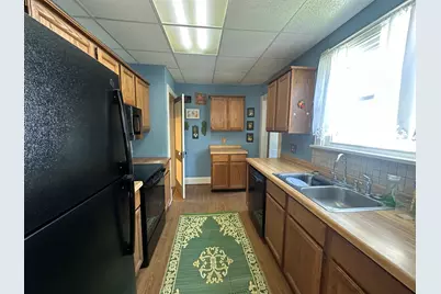 308 S Genesee Street, Morrison, IL 61270 - Photo 9