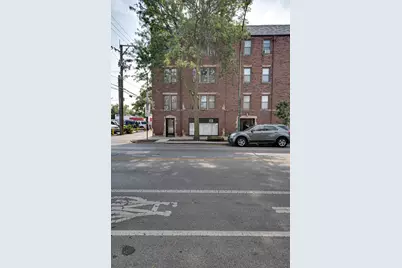 2415 W Pratt Boulevard #C1, Chicago, IL 60645 - Photo 1