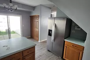 316 E Victoria Cir, North Aurora, IL 60542 - Photo 31