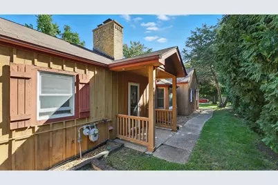 1022 Estes Avenue, Lake Forest, IL 60045 - Photo 3