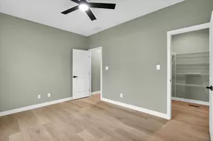 2902 Haydon Dr, Urbana, IL 61802 - Photo 35