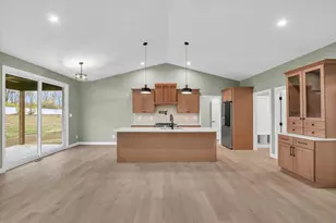 2902 Haydon Dr, Urbana, IL 61802 - Photo 15