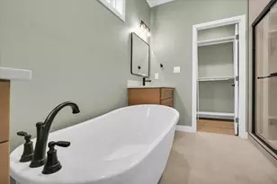 2902 Haydon Dr, Urbana, IL 61802 - Photo 31