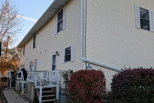 142 E Lincoln Hwy, Waterman, IL 60556 - Photo 5