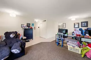 116 Cloverleaf Rd, Matteson, IL 60443 - Photo 9