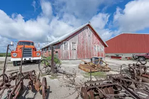 2548 Shabbona Grove Rd, Shabbona, IL 60550 - Photo 37