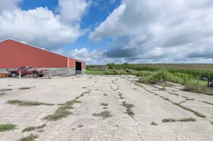 2548 Shabbona Grove Rd, Shabbona, IL 60550 - Photo 31