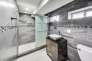 6544 N Albany Ave, Chicago, IL 60645 - Photo 27