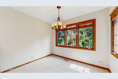 542 Silver Aspen Circle, Crystal Lake, IL 60014 - Photo 7