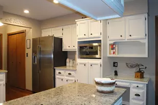 119 Pleasant Hill Ct, Frankfort, IL 60423 - Photo 13