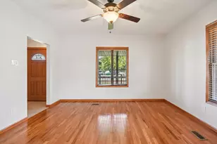 2855 Glenwood Lansing Rd, Lynwood, IL 60411 - Photo 13