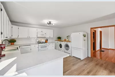 2855 Glenwood Lansing Road, Lynwood, IL 60411 - Photo 7