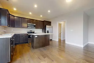 1320 Myrtle Beach Ave, Champaign, IL 61822 - Photo 7