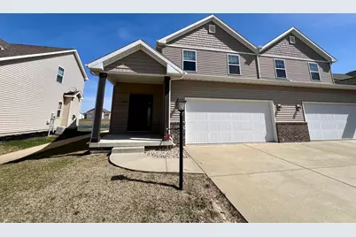 1318 Myrtle Beach Avenue, Champaign, IL 61822 - Photo 1