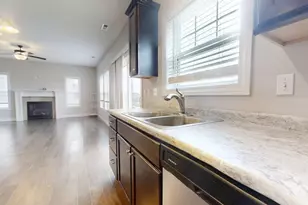 1318 Myrtle Beach Ave, Champaign, IL 61822 - Photo 11